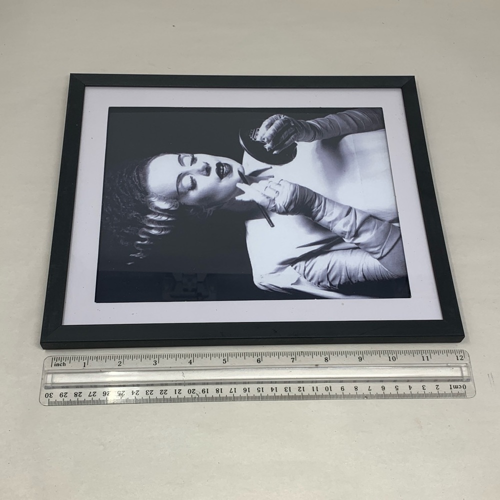 3 Black & White Halloween Art Print Set Vampira w skull, Bride of Frankenstein - Picture 13 of 16